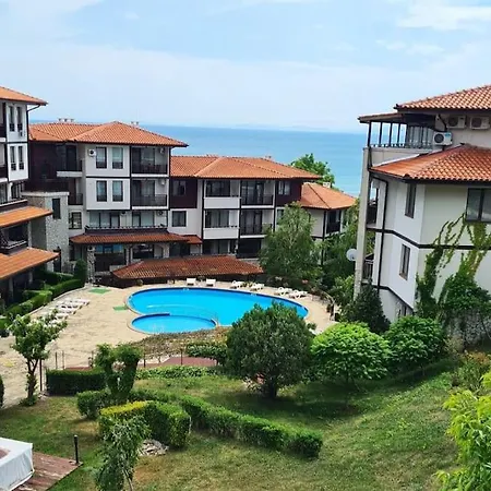 30 Meter Vom Strand Schoenes In Einer Geschlossenen Anlage * Sveti Vlas